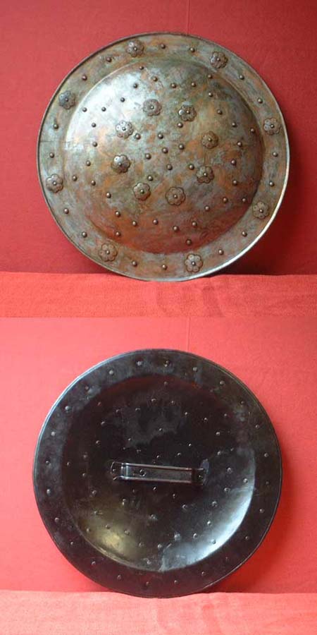 A65D - Medieval metal shield