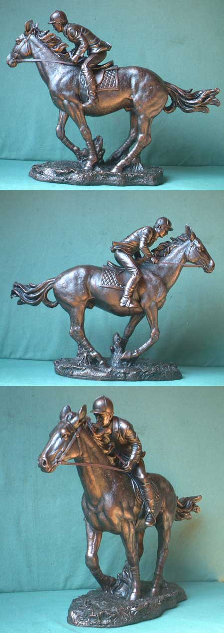 W22 - Reiter im Galopp, Bronze-Imitation, Kunstguss, England