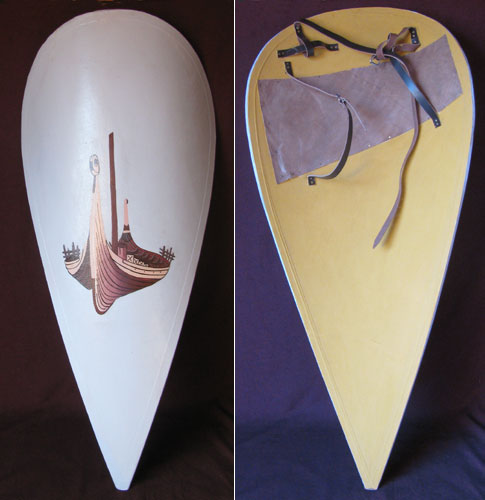 AH3970 - Wikinger Holz-Schild, m.Bildnis Wikinger-Schiff