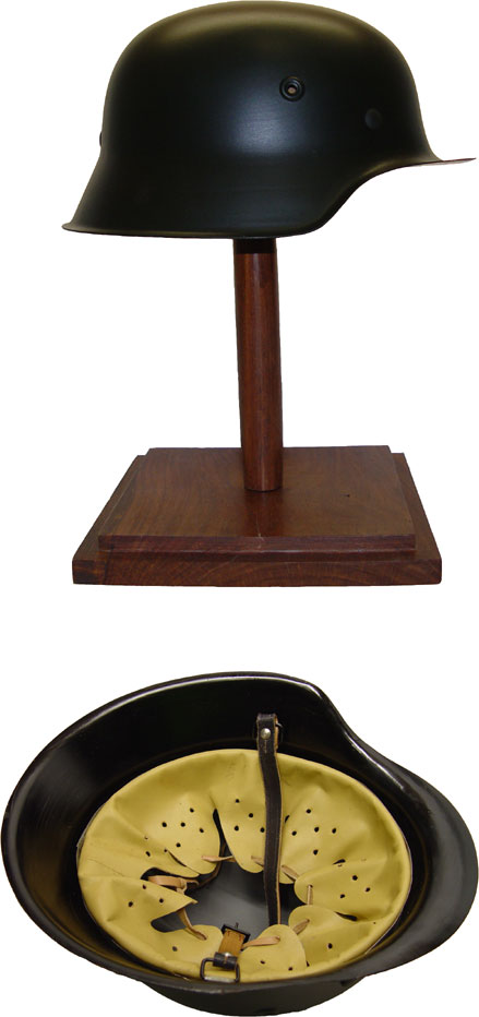 AH6046 - deutscher Stahlhelm M 42, 2. Weltkrieg