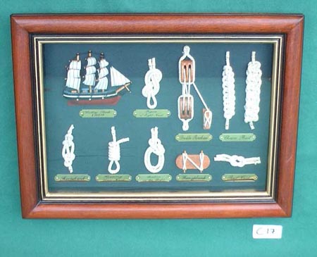C17 - kl Knotentafel m.Cutty Sark+8 Knoten/Ger�te