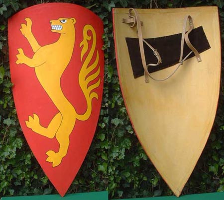 AH6709 - Large Crusader's lion shield 13th century