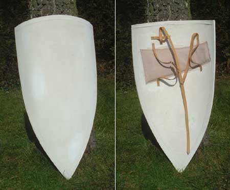 AH6757 - Large Crusader's shield 12th century, unpainted