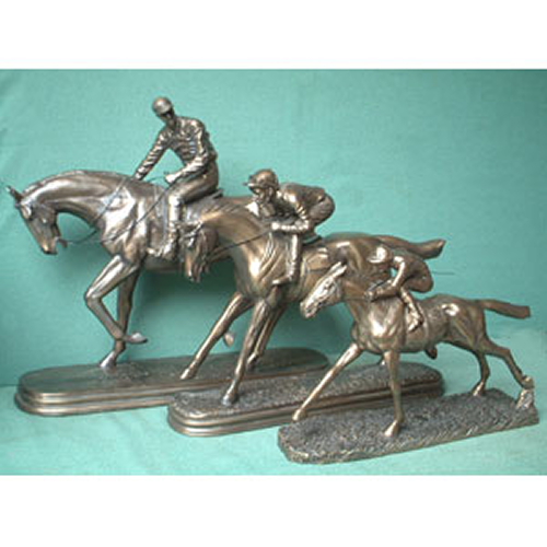 3 statues jockeys and horses bronze effect resin